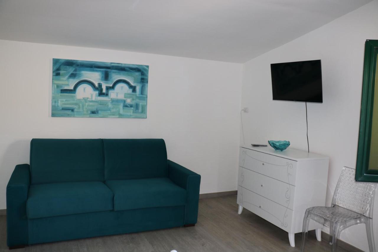 Albergo"Villa Biscotti" Пешичи Екстериор снимка