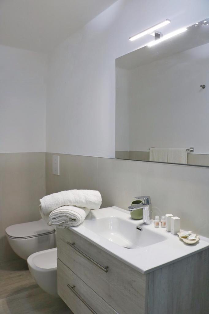 Albergo"Villa Biscotti" Пешичи Екстериор снимка